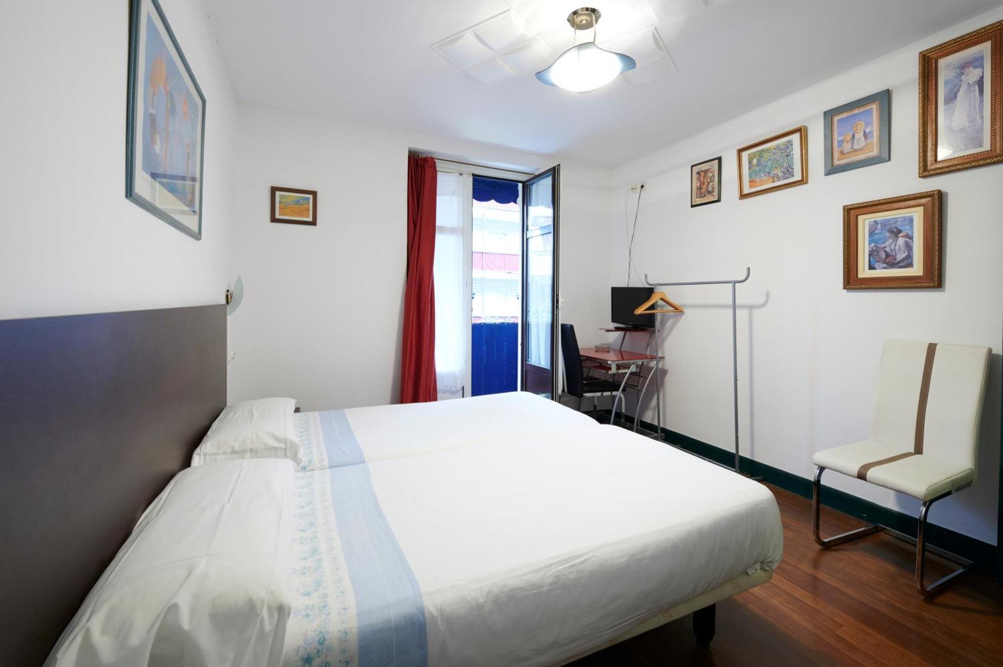 Pension Areeta Portugalete Bagian luar foto