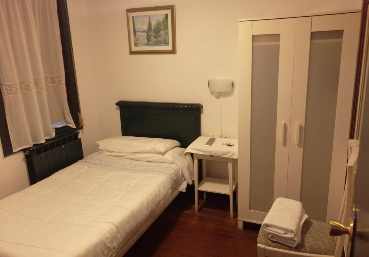 Pension Areeta Portugalete Bagian luar foto